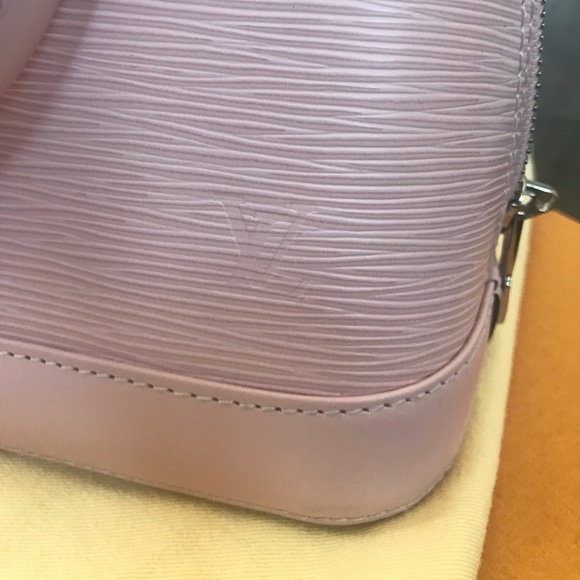 Louis Vuitton Epi Leather Alma BB Rose Ballerine - Picture 6 of 8